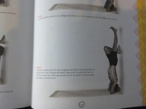 Photo/croquis de l'ouvrage de Mika de Brito "100 postures, toute une philosophie "